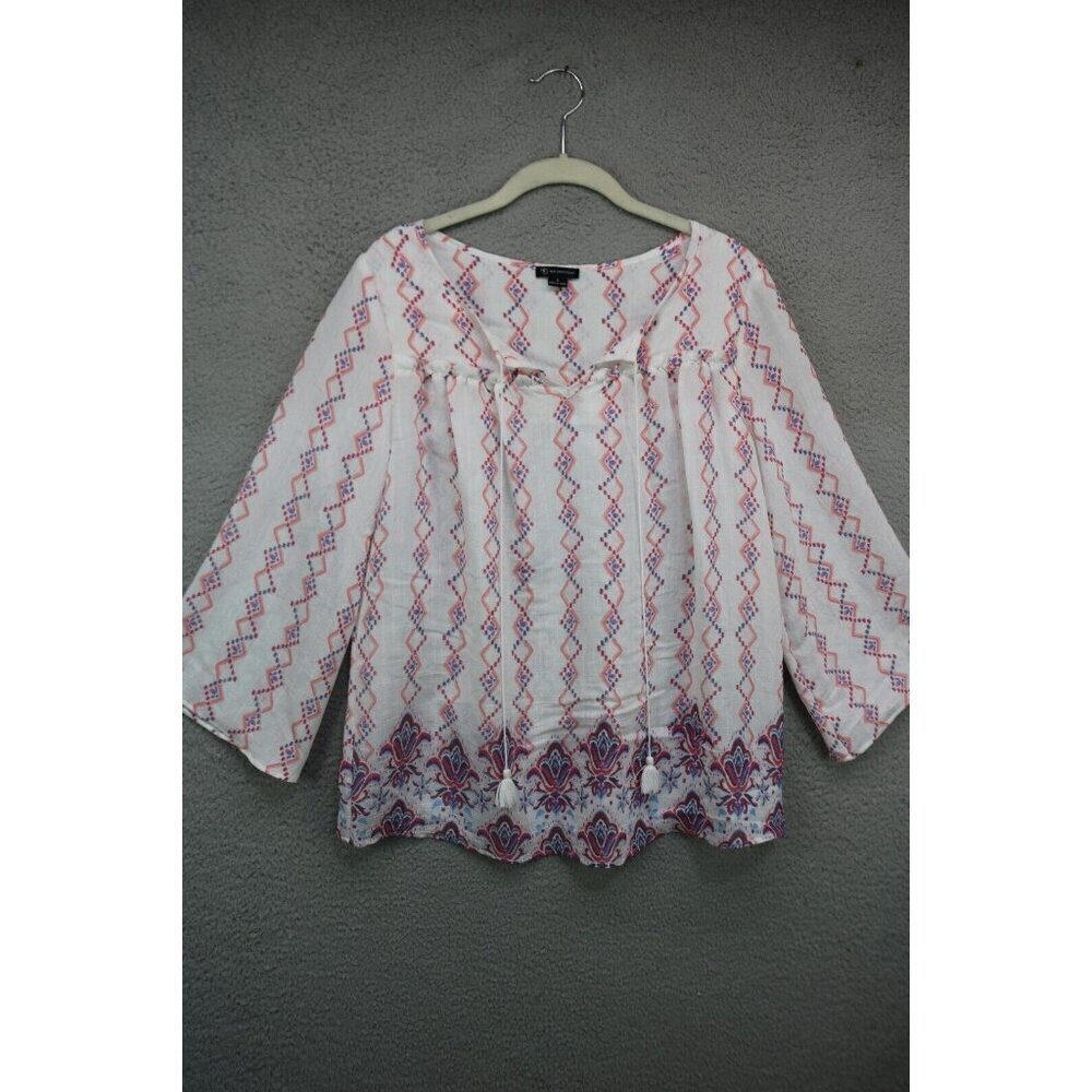 New Directions Long Belled Sleeves Top-Small-Tassels-Boho‎
